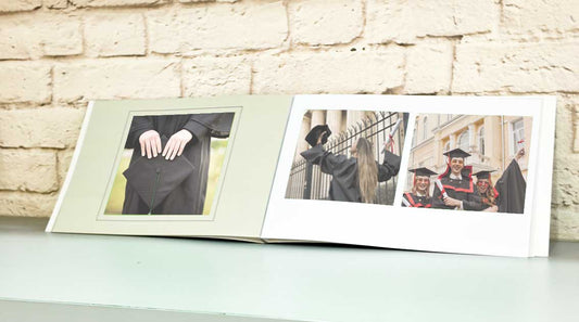 caption album foto wisuda